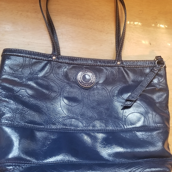 Coach purse - Picture 4 of 4
